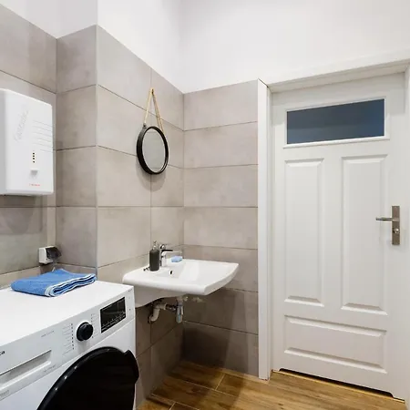 Starowiejska 37 * Γκντίνια