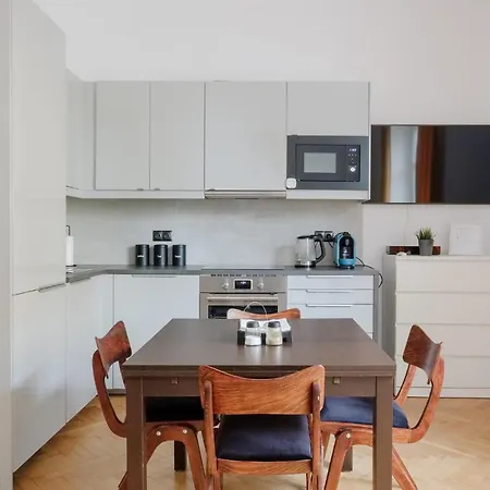 Διαμέρισμα Starowiejska 37