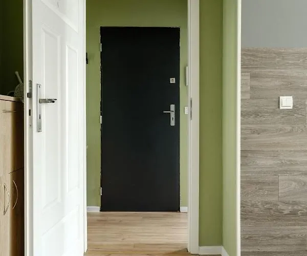 Starowiejska 37 * Gdyně