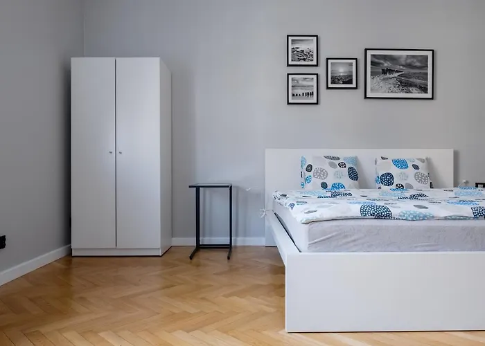 Starowiejska 37 * Gdyně