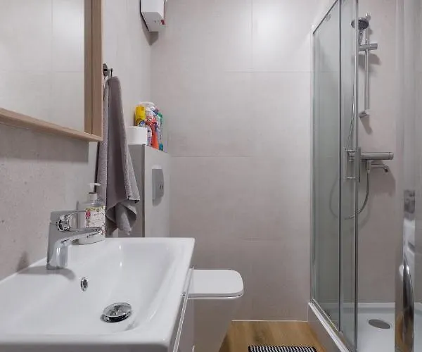 Starowiejska 37 * Gdyně